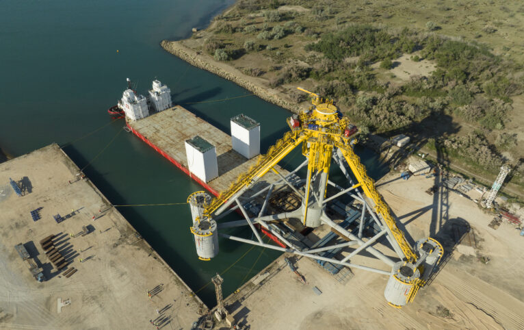 tension-leg platform ekwil provence grand large load off