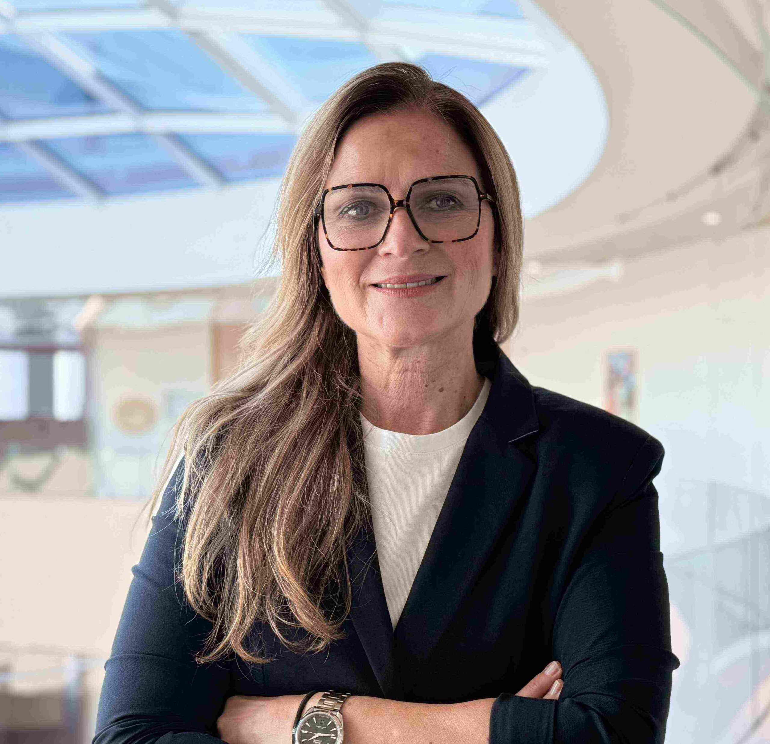 Stéphanie St Hill corporate image